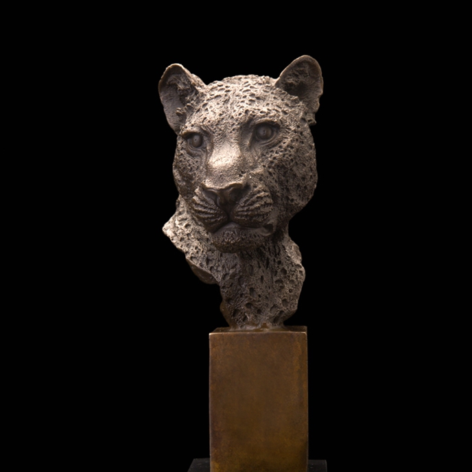 Bronze leopard head statue for table decoration